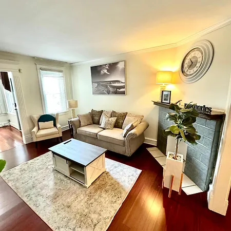A Perfect Place To Call Home, Free Parking At All Time Philadelphia Exterior photo